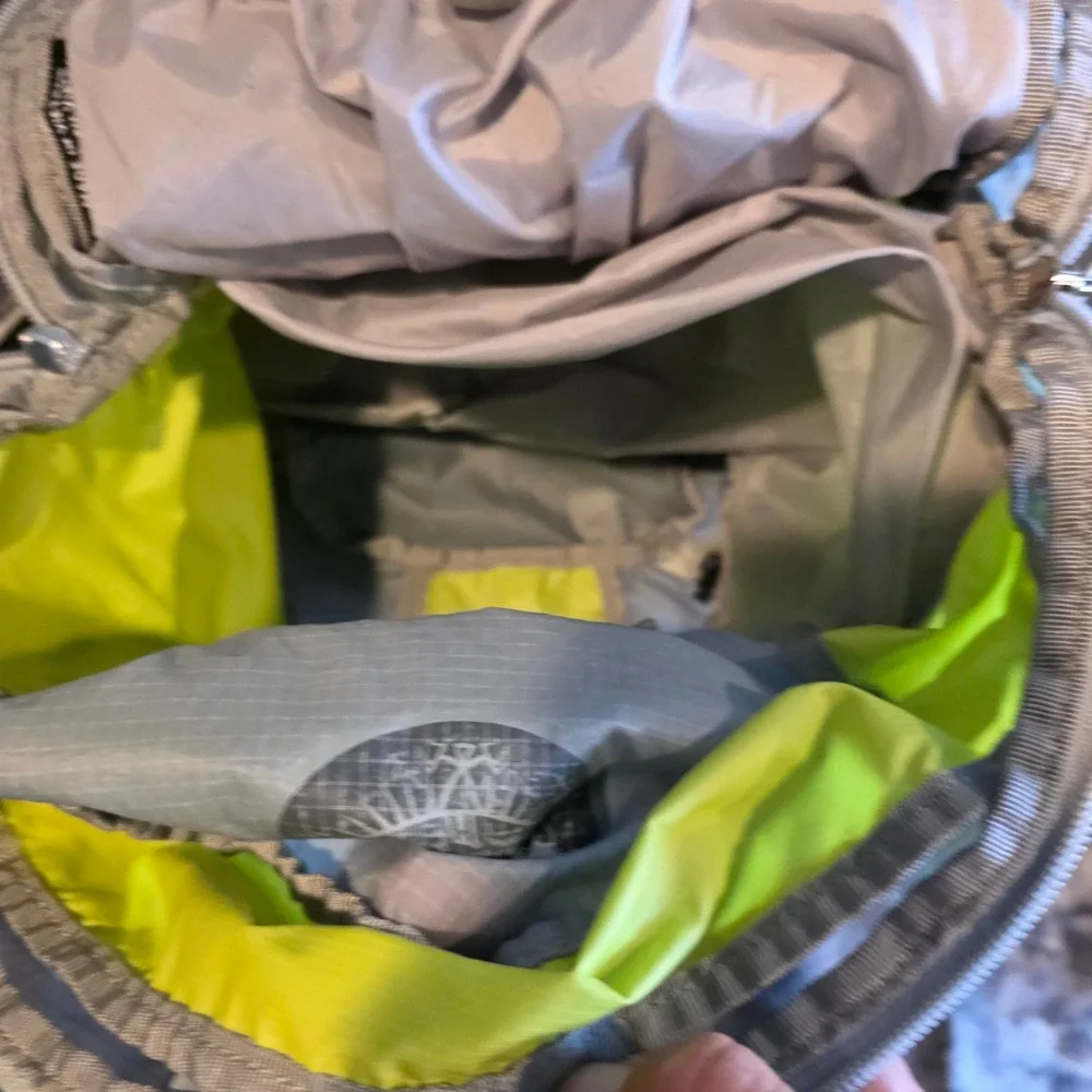 Osprey Kode Race 18 Backpack Yellow Grey Technical Ski Snowboard Pack F14PK02